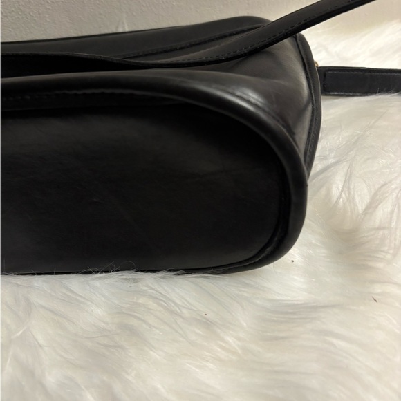 Coach Vintage Black Metropolis Zip Shoulder Bag Leather, 9087 - Picture 9 of 12